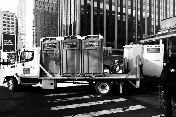 Best Sanitation services for porta potties  in Belle Plaine, IA